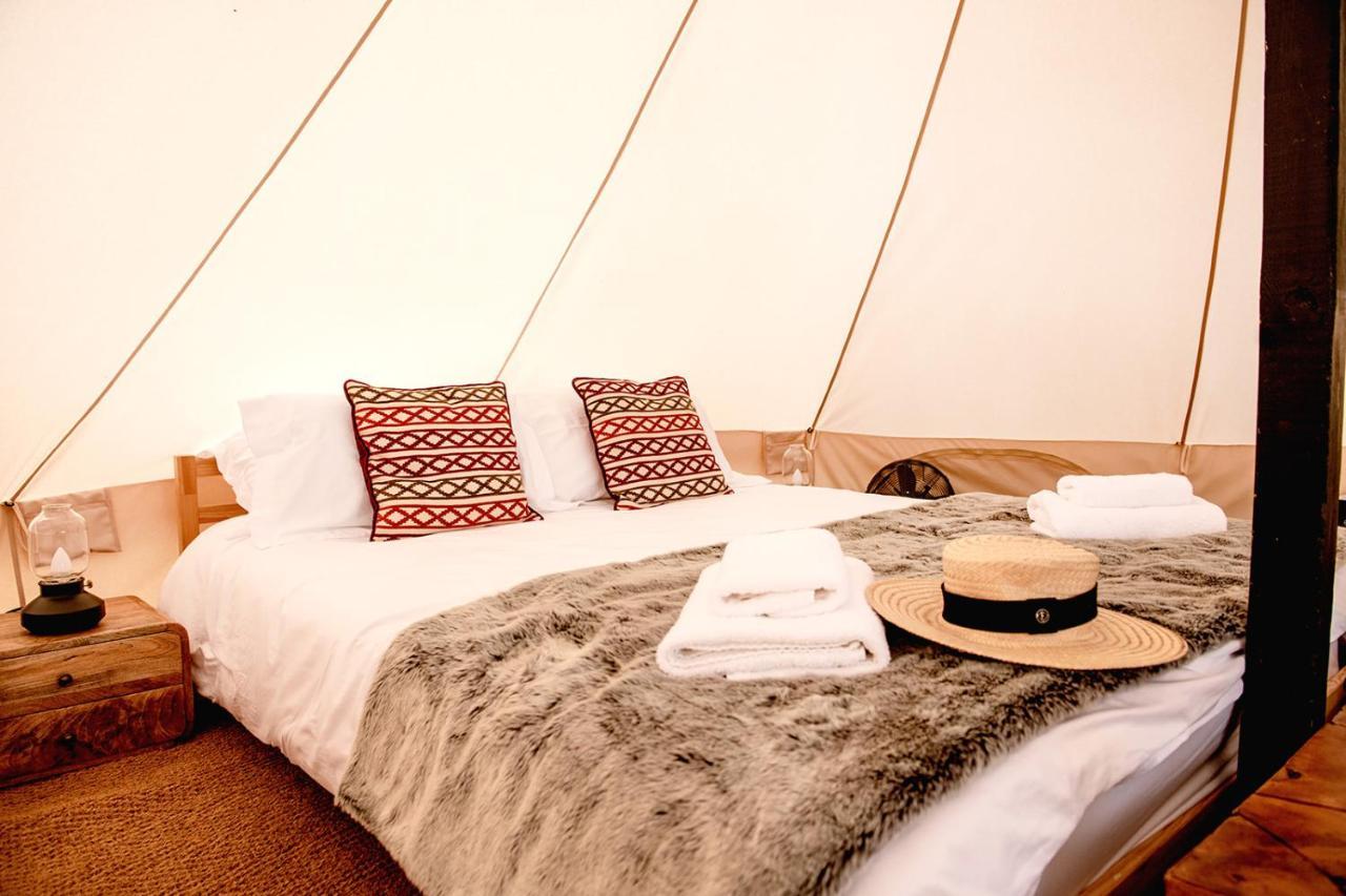 Hotel Oastbrook Glamping Bodiam Esterno foto